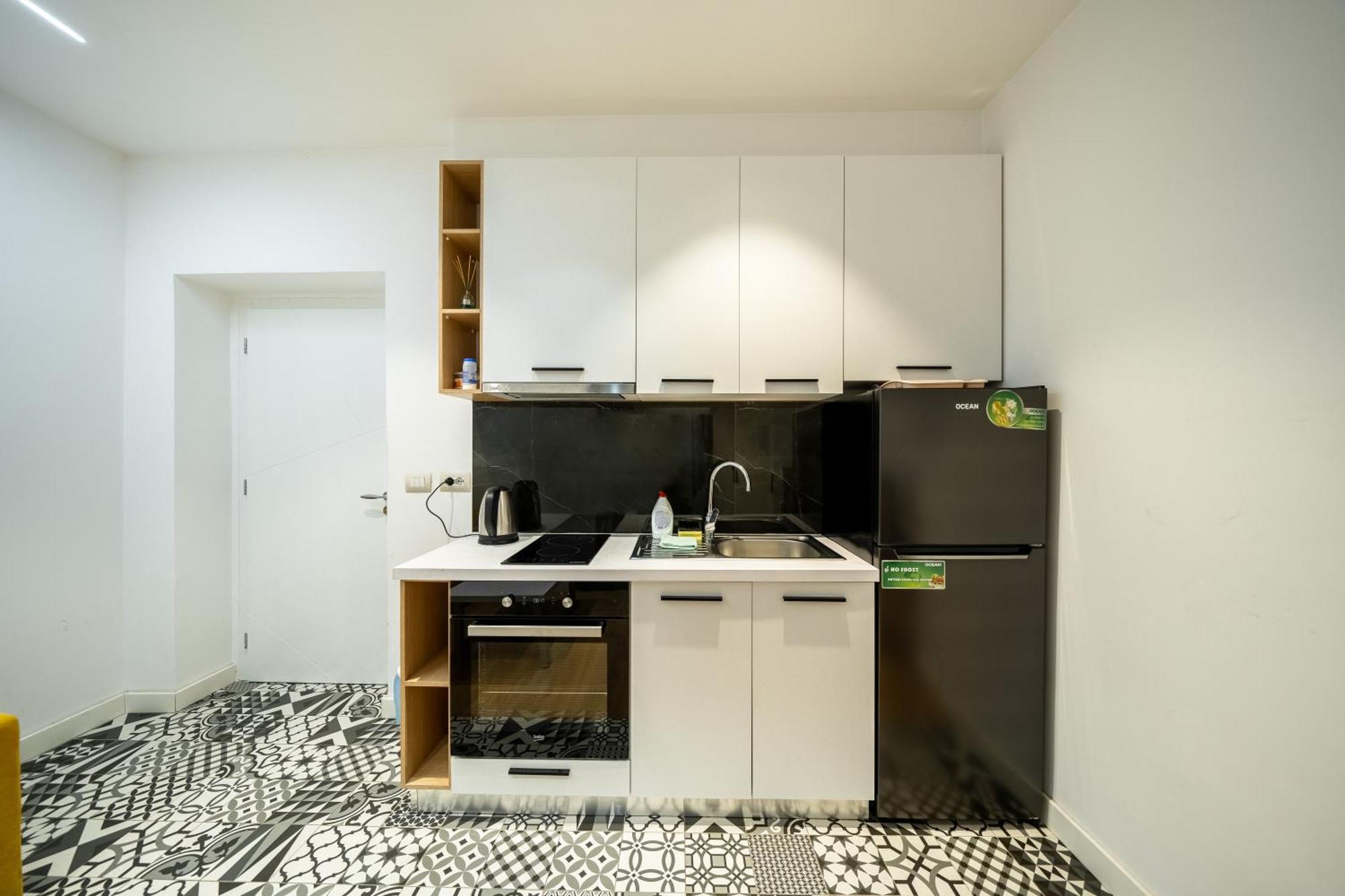 Cosy Urban Central Apartment ティラナ エクステリア 写真