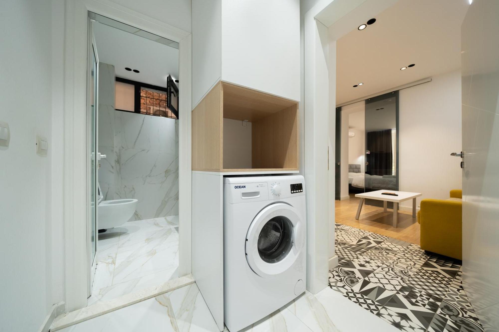 Cosy Urban Central Apartment ティラナ エクステリア 写真