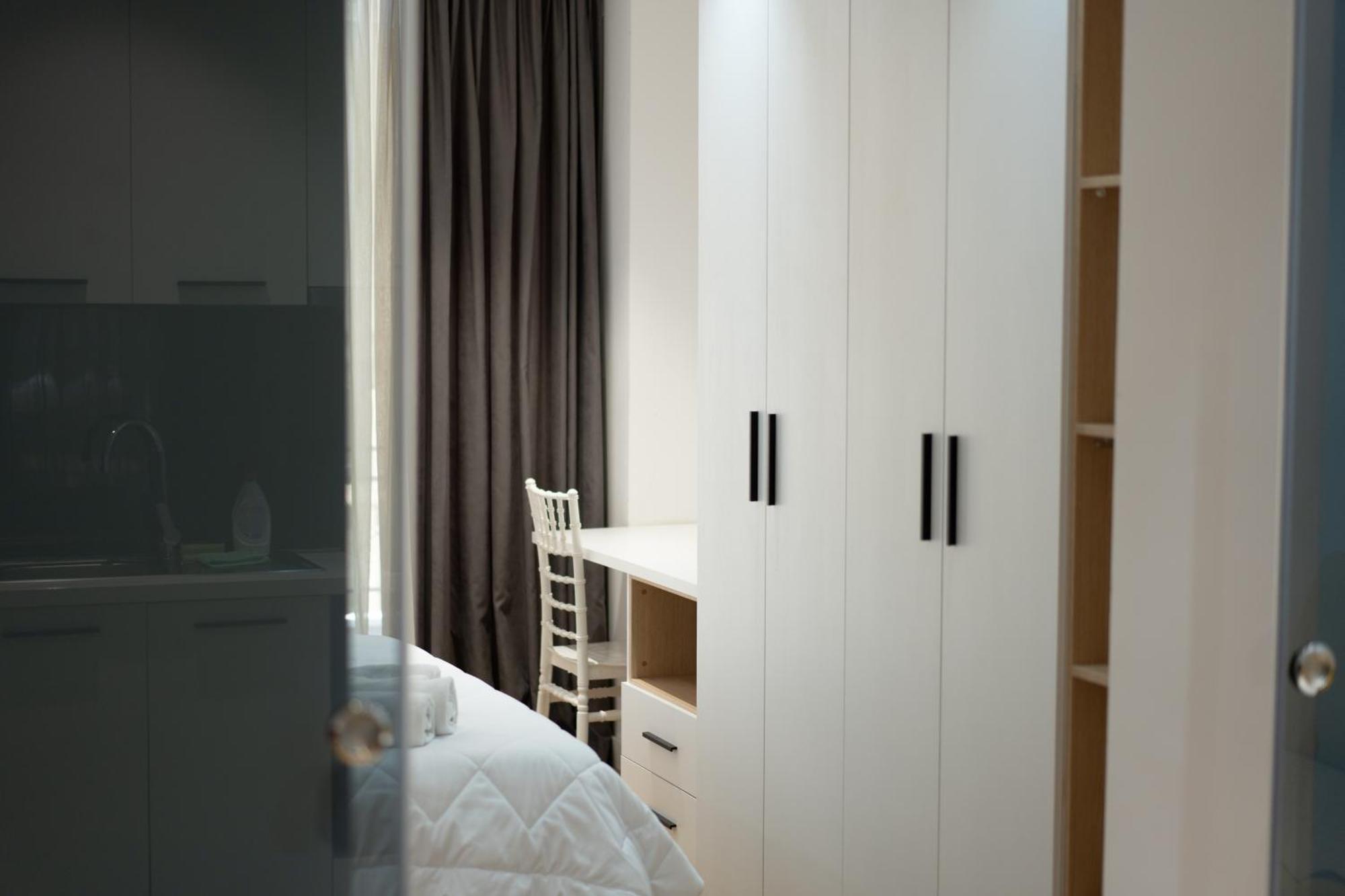 Cosy Urban Central Apartment ティラナ エクステリア 写真