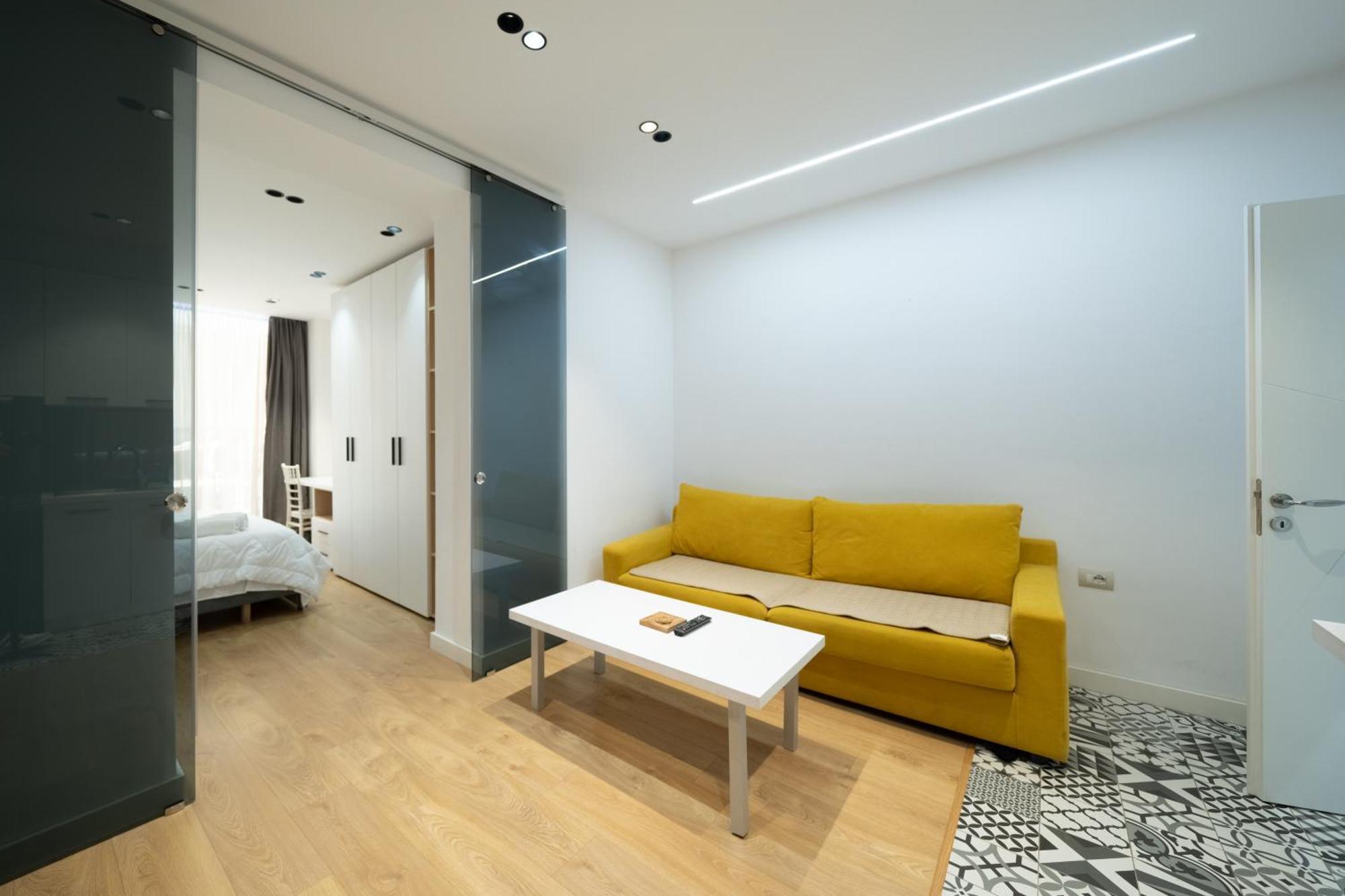 Cosy Urban Central Apartment ティラナ エクステリア 写真