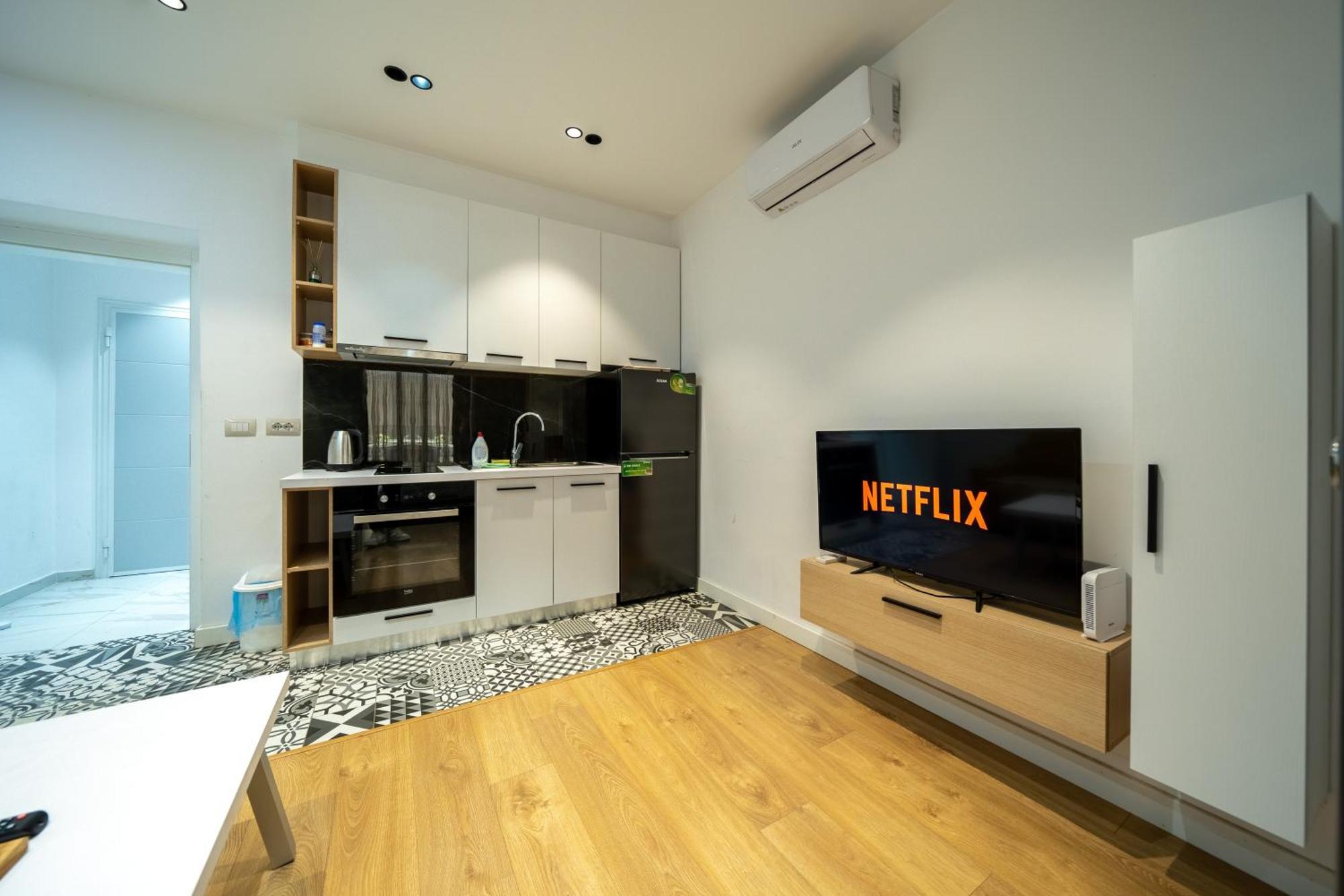 Cosy Urban Central Apartment ティラナ エクステリア 写真
